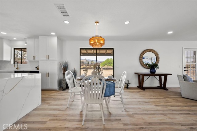 MLS #OC25170428 image #7