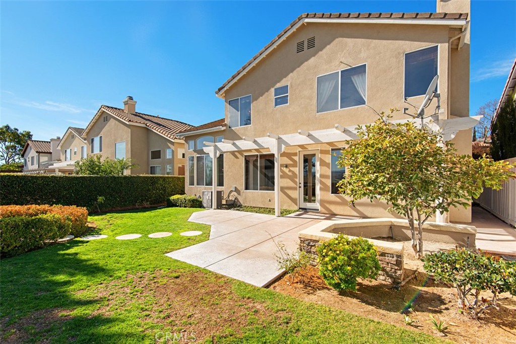 MLS #OC25170619 image #32