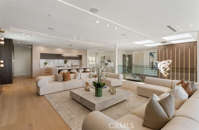 MLS #OC25170715 image #15