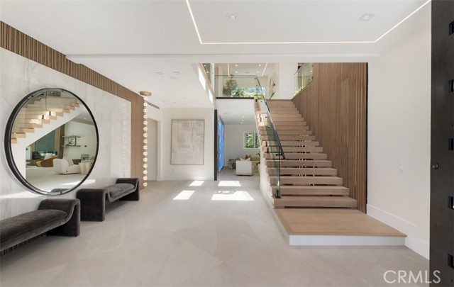 MLS #OC25170715 image #3