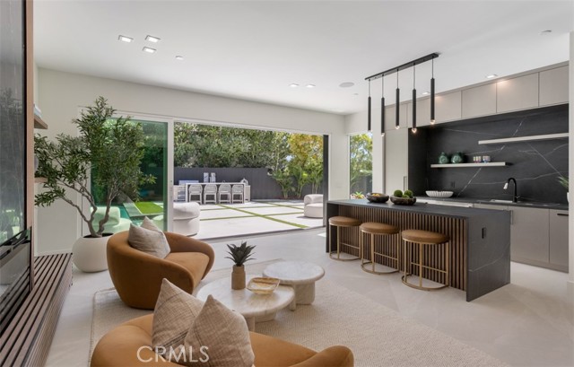 MLS #OC25170715 image #31