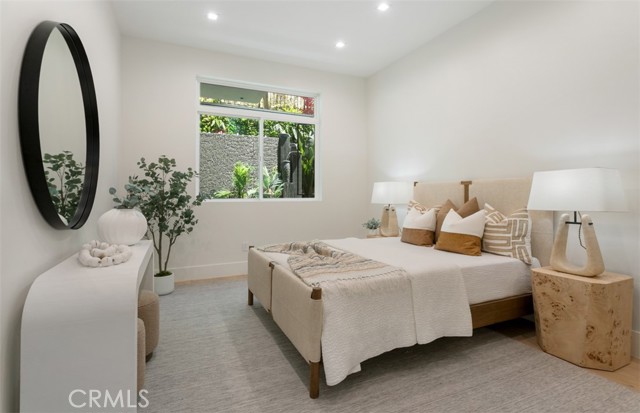 MLS #OC25170715 image #41