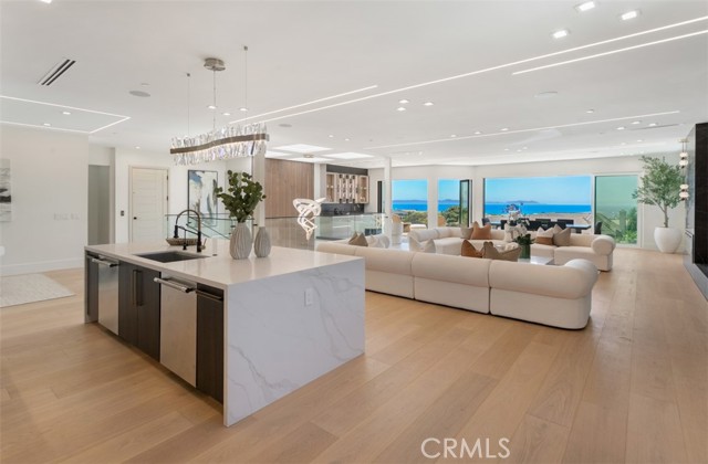 MLS #OC25170715 image #5