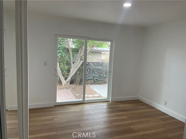 MLS #OC25170834 image #15