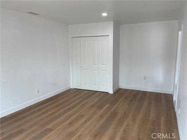 MLS #OC25170834 image #9