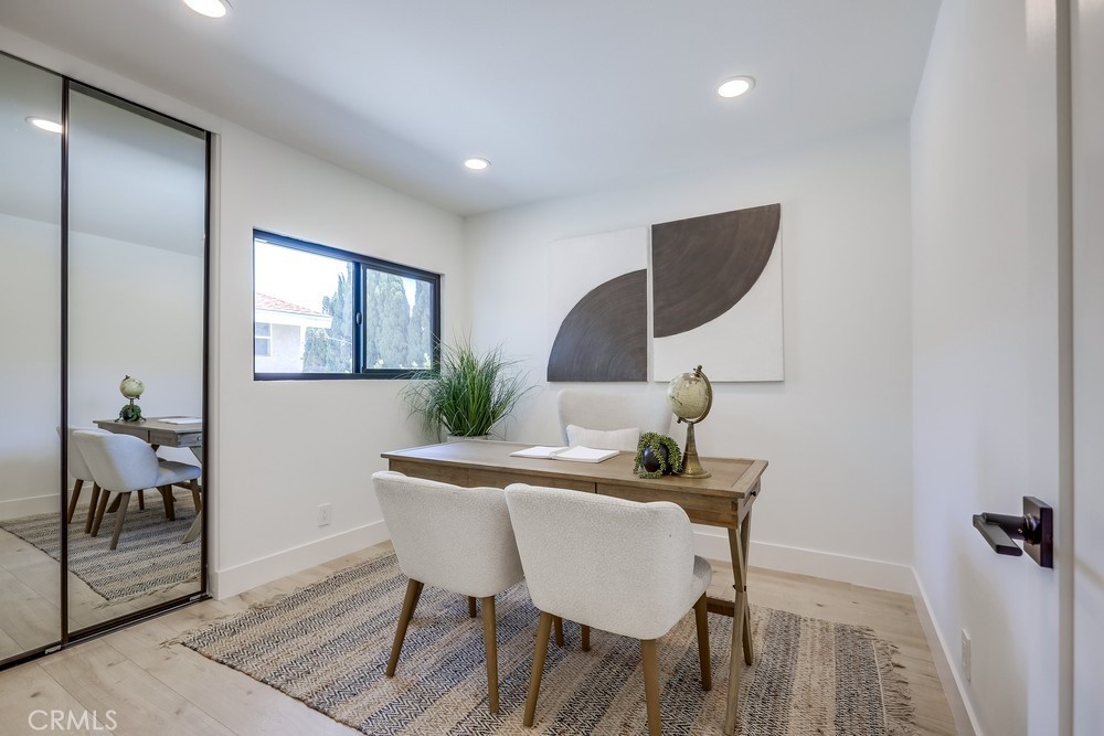 MLS #OC25170892 image #20