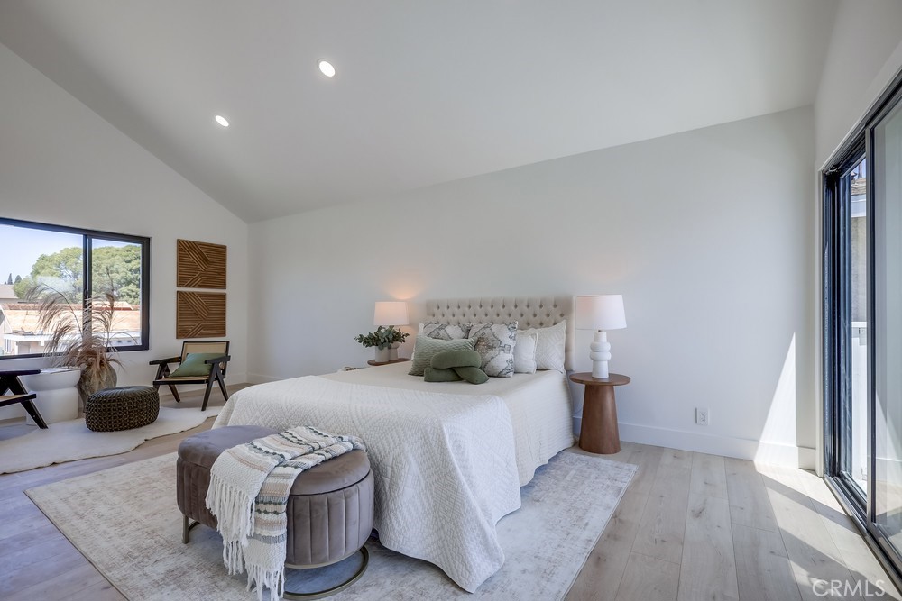 MLS #OC25170892 image #22