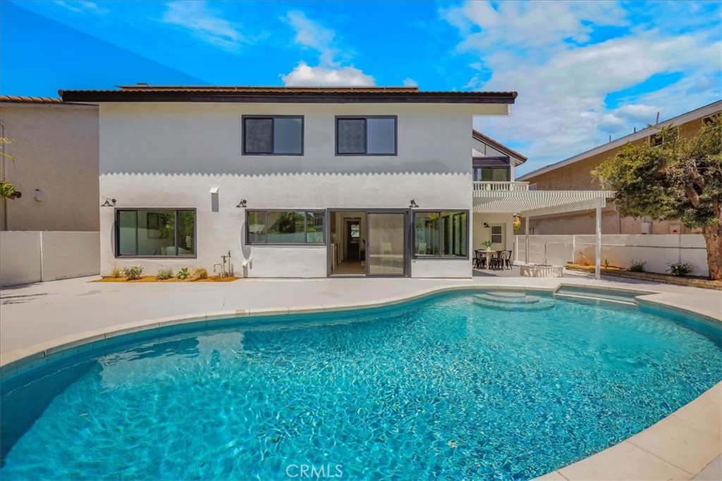 MLS #OC25170892 image #35