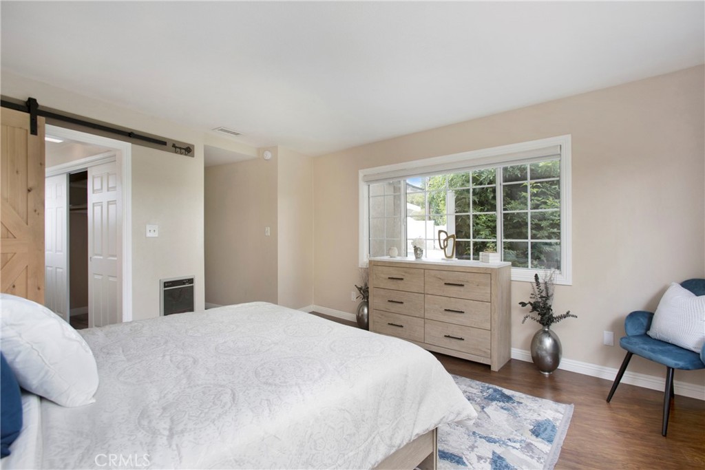 MLS #OC25170949 image #22