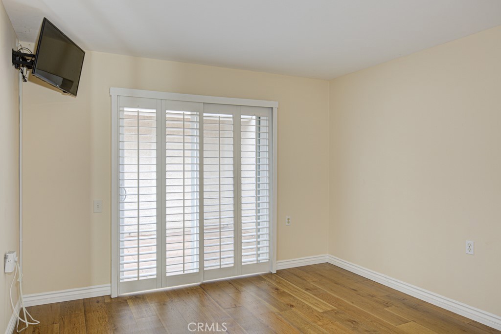 MLS #OC25170966 image #30