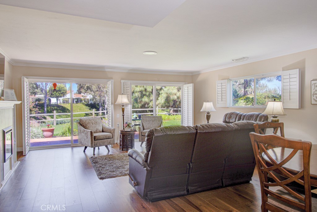 MLS #OC25170966 image #8