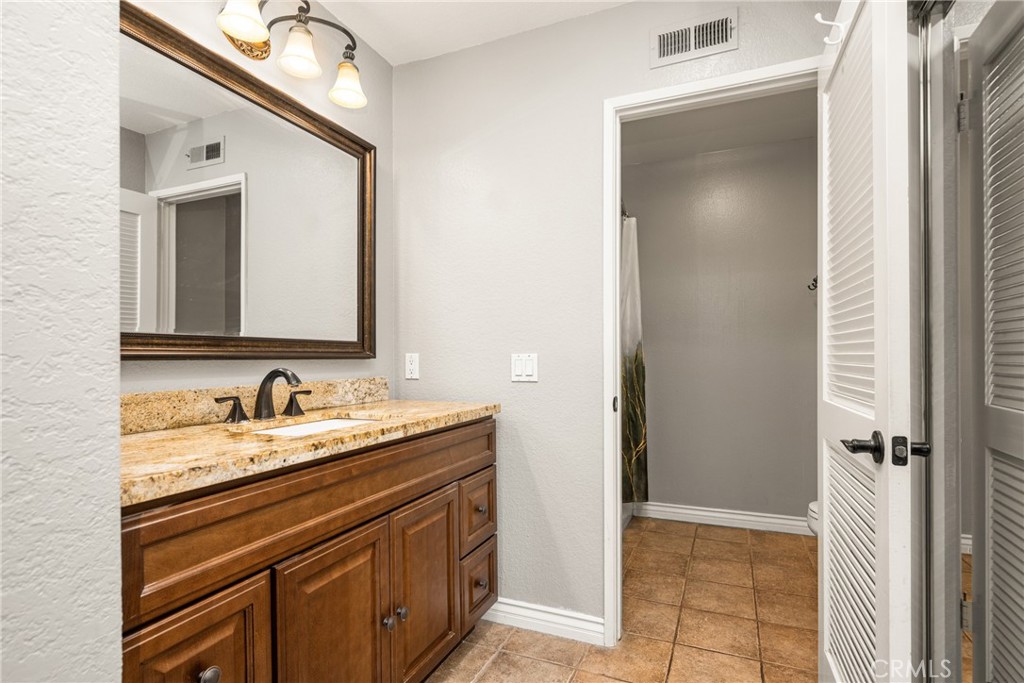 MLS #OC25171029 image #35