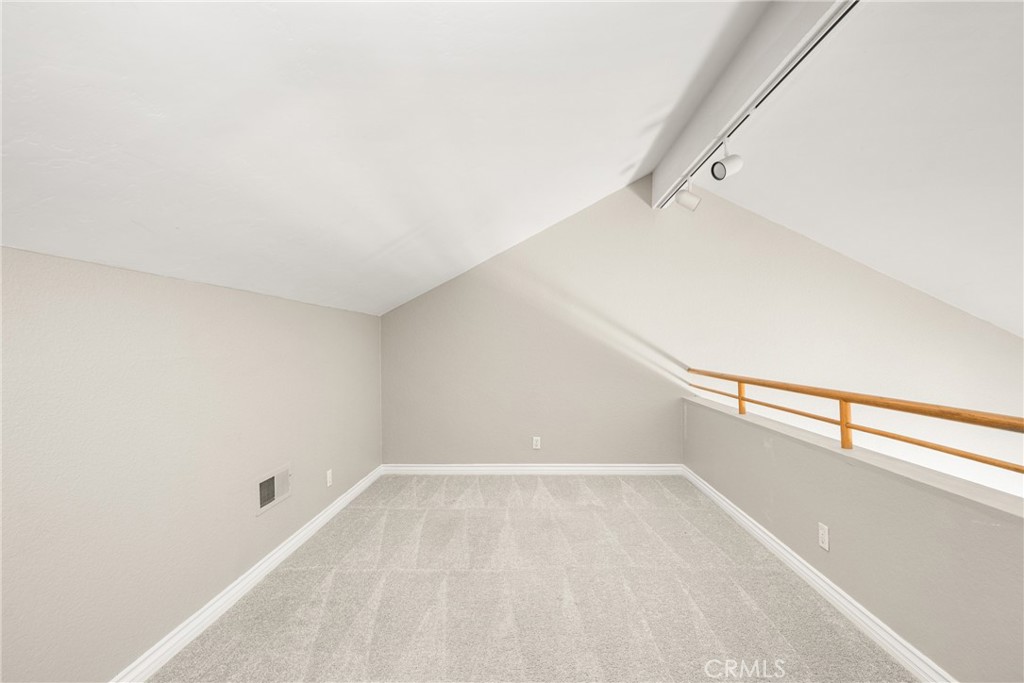 MLS #OC25171029 image #37