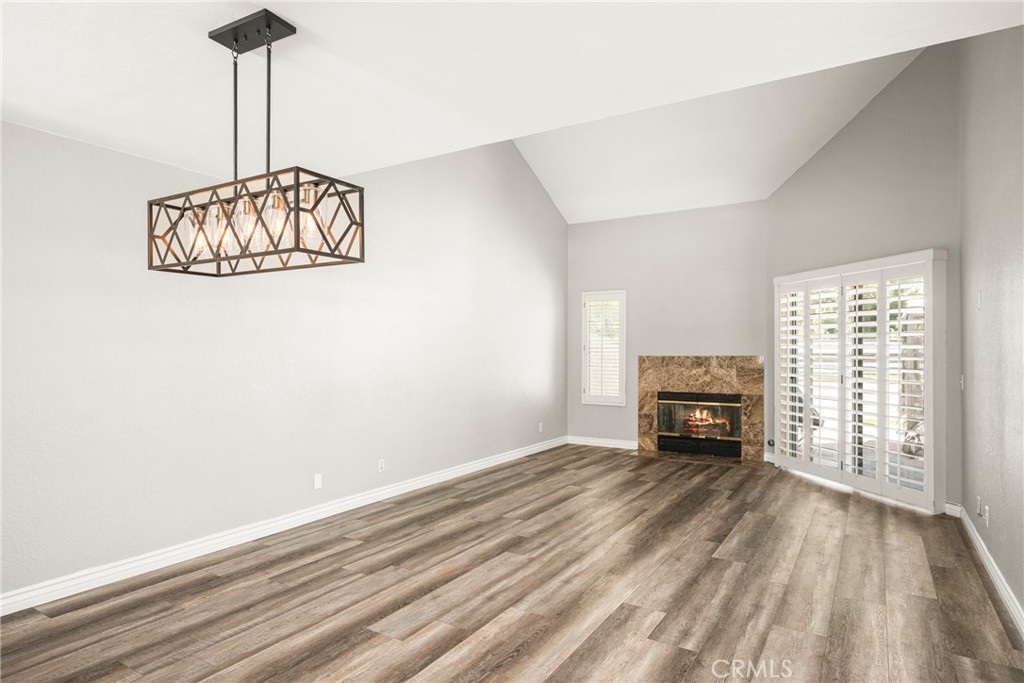 MLS #OC25171029 image #8