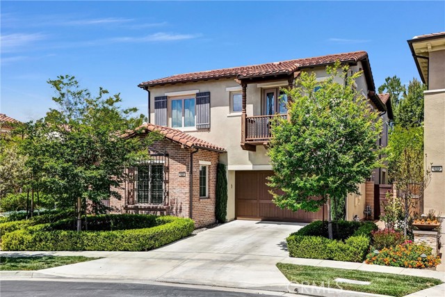 MLS #OC25171106 image #0