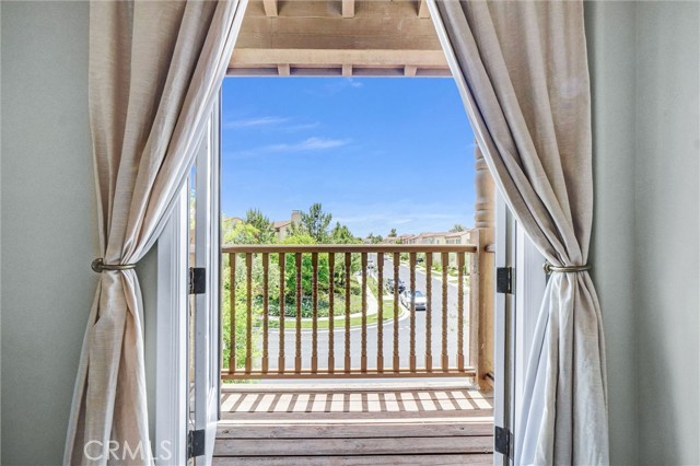 MLS #OC25171106 image #17