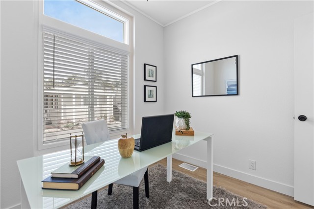 MLS #OC25171151 image #16