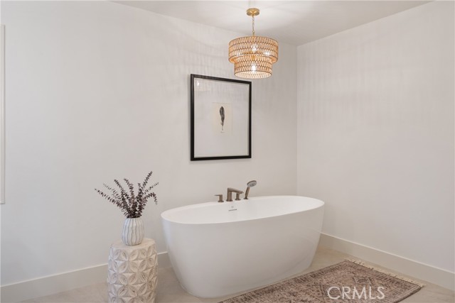 MLS #OC25171273 image #24