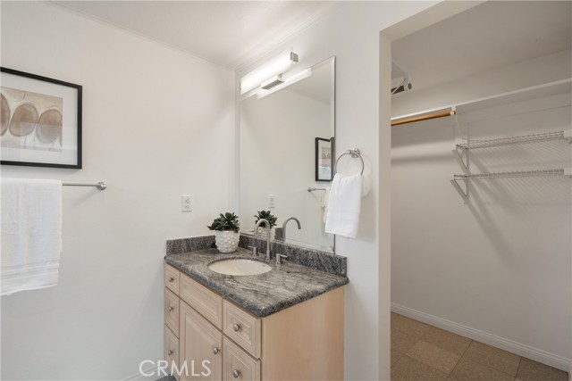 MLS #OC25171273 image #47