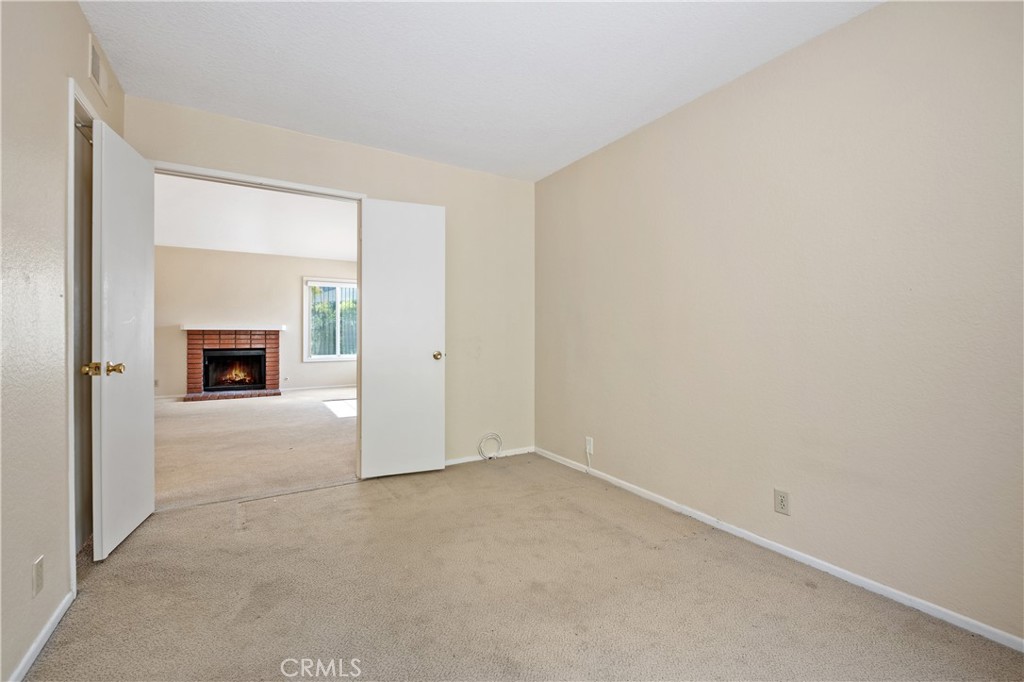 MLS #OC25171366 image #20