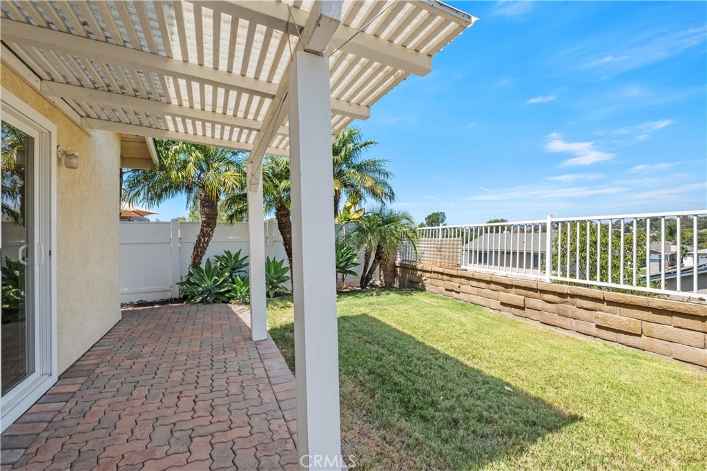 MLS #OC25171366 image #23