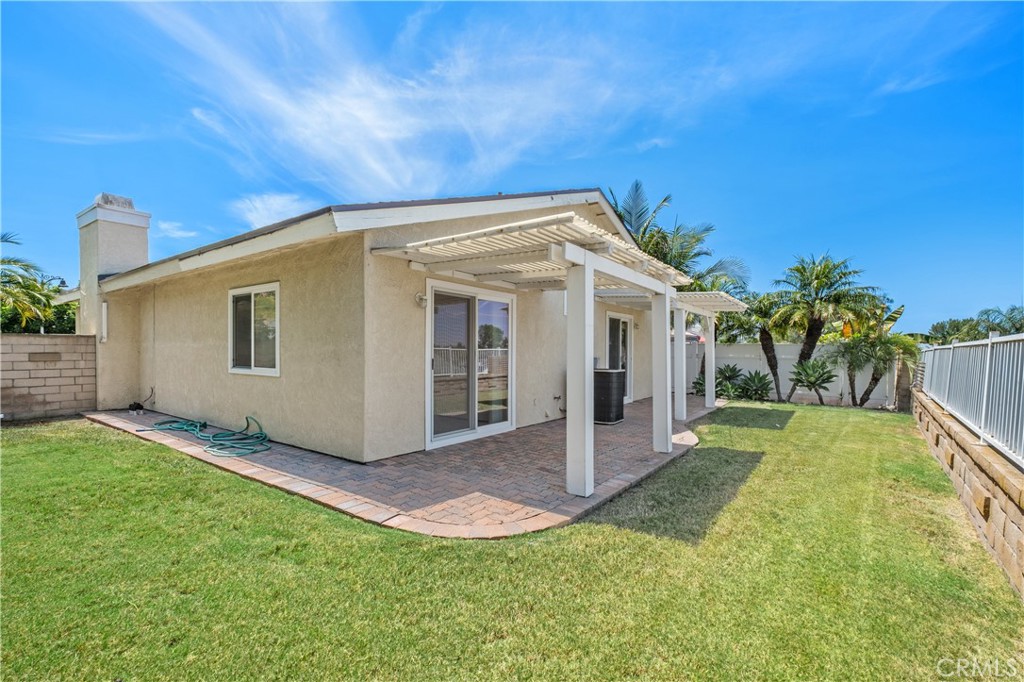 MLS #OC25171366 image #26