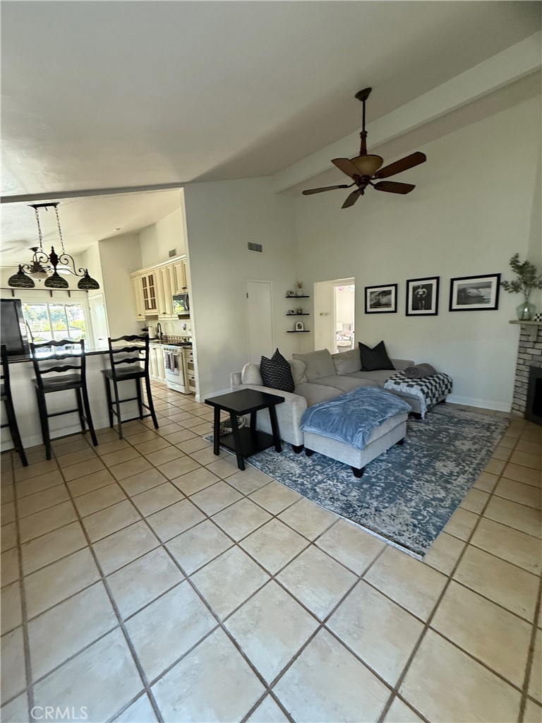 MLS #OC25171415 image #13