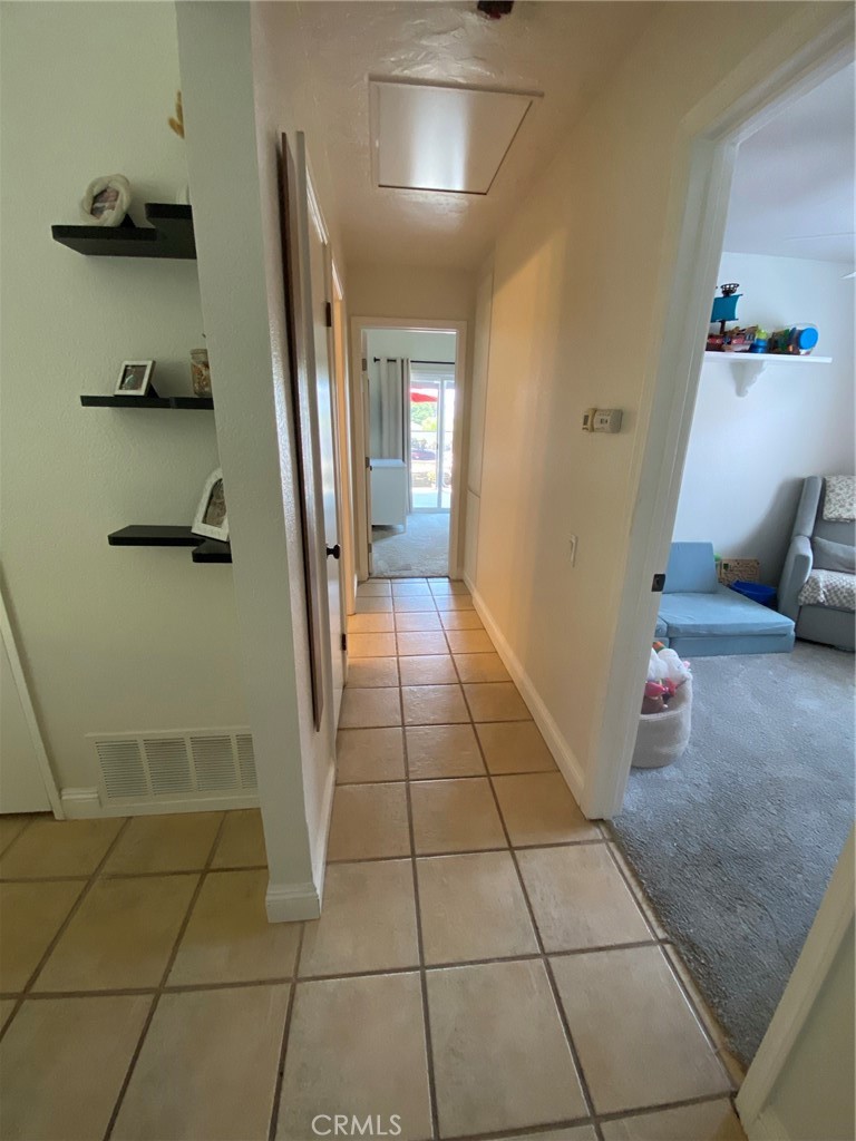 MLS #OC25171415 image #19