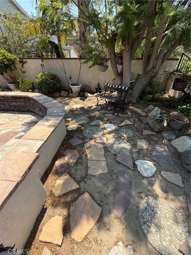 MLS #OC25171415 image #26