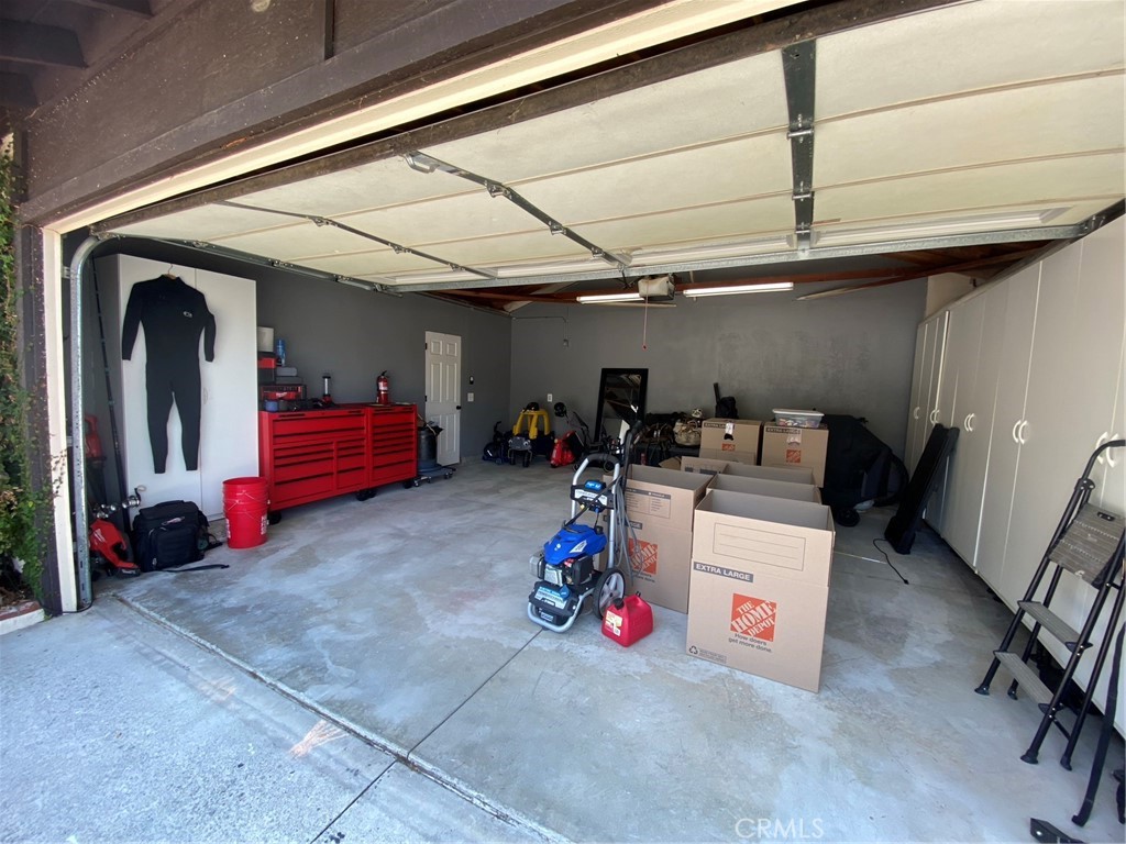 MLS #OC25171415 image #30