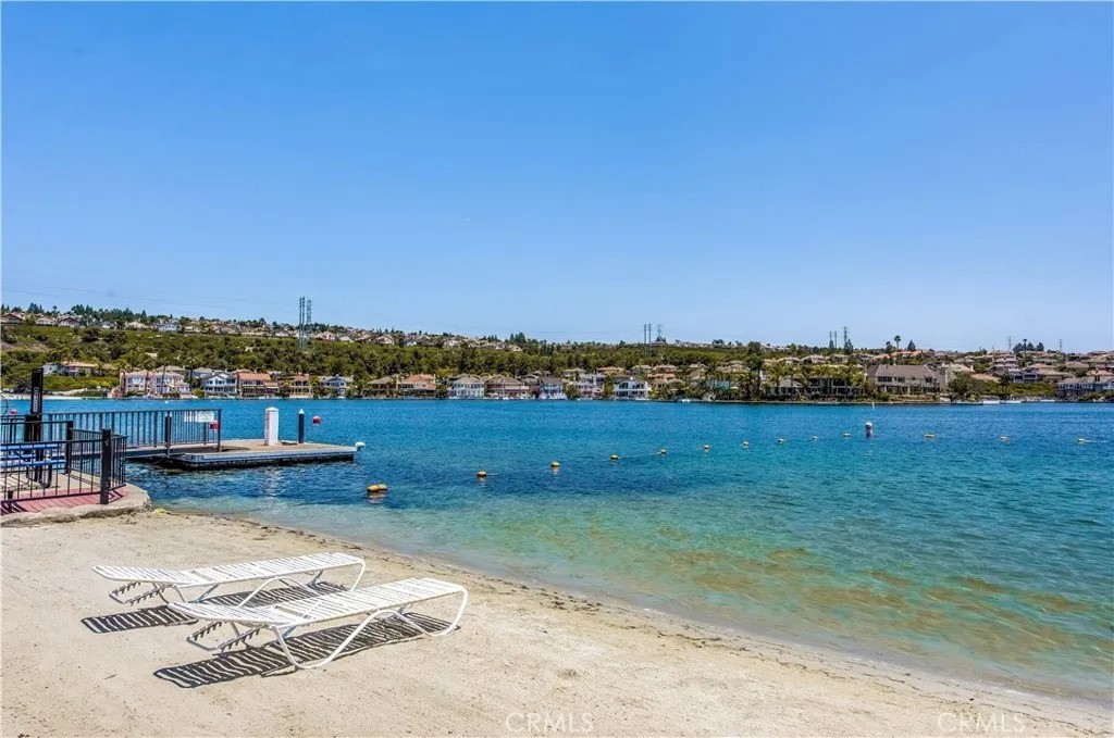 MLS #OC25171415 image #34