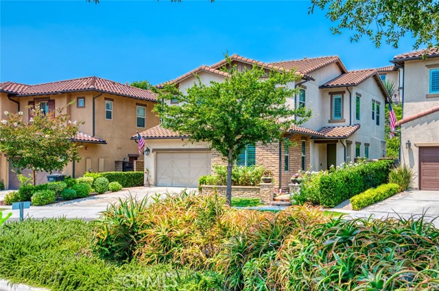 MLS #OC25171638 image #4