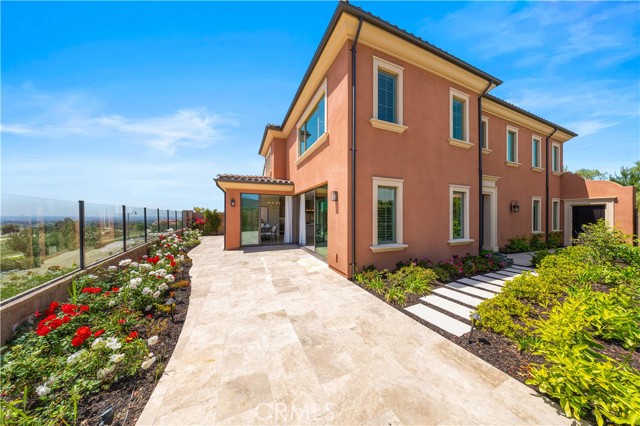 MLS #OC25171802 image #13