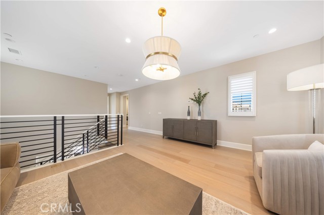 MLS #OC25171802 image #29