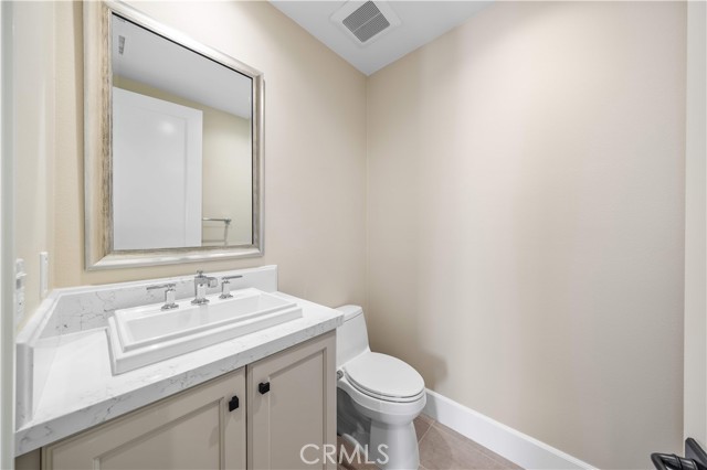 MLS #OC25171802 image #6