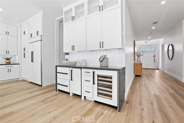 MLS #OC25171847 image #26