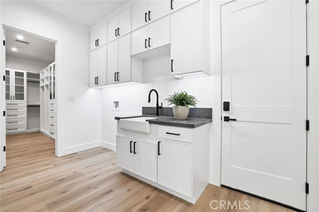 MLS #OC25171847 image #51