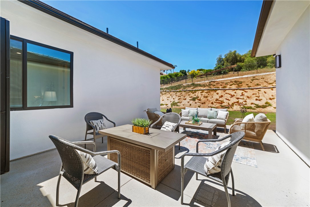 MLS #OC25172161 image #44