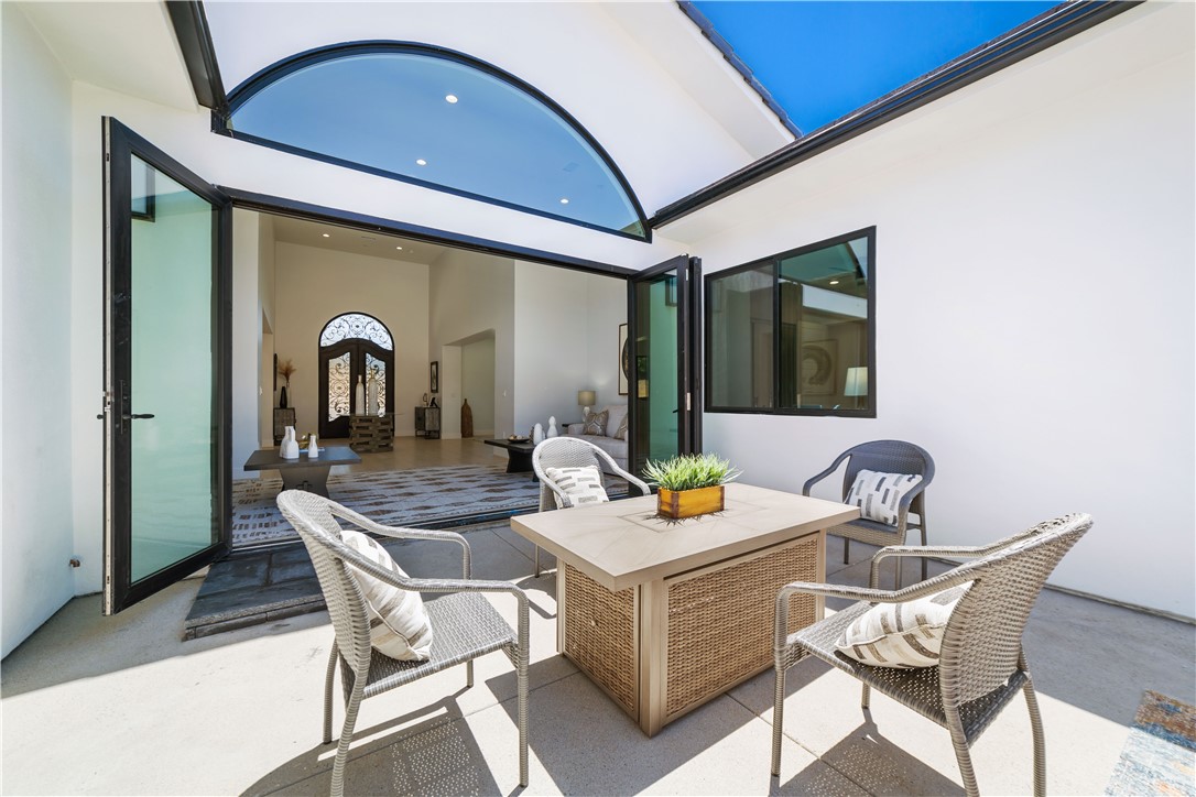 MLS #OC25172161 image #46