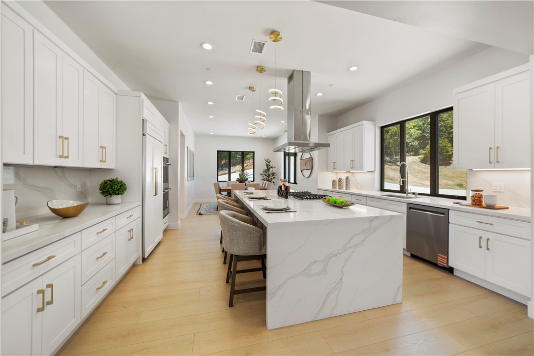 MLS #OC25172161 image #6