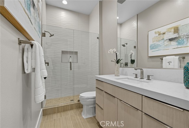 MLS #OC25172200 image #12