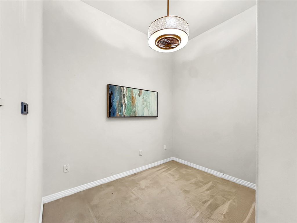 MLS #OC25172399 image #16