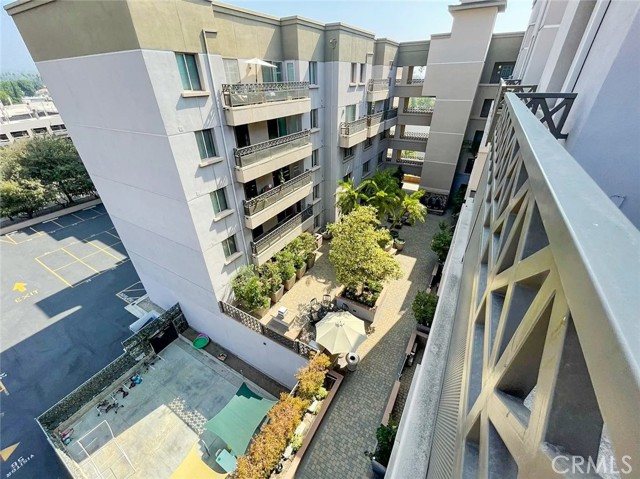 MLS #OC25172399 image #18