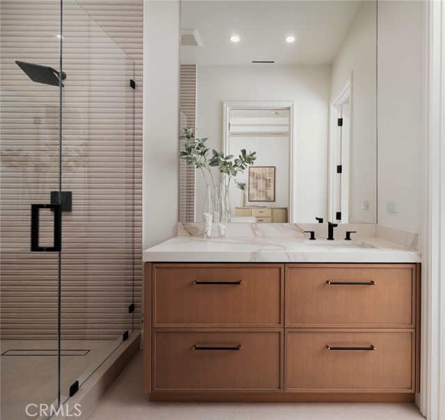 MLS #OC25172407 image #31