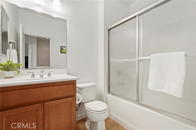 MLS #OC25172526 image #12