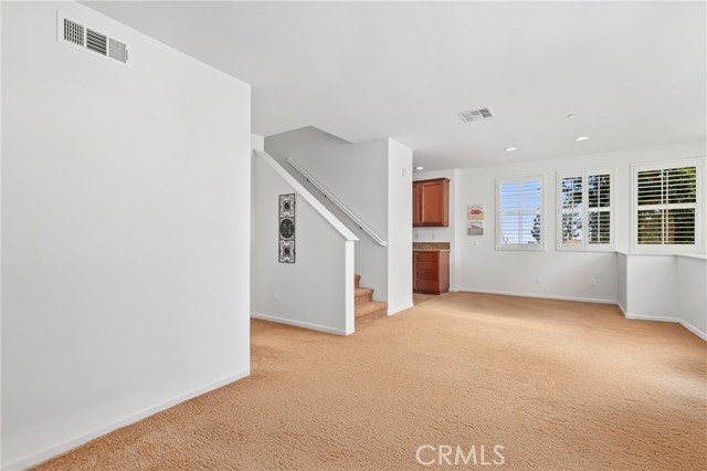 MLS #OC25172526 image #5