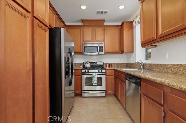 MLS #OC25172526 image #6