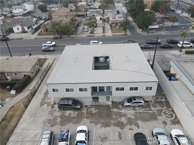 MLS #OC25172734 image #2