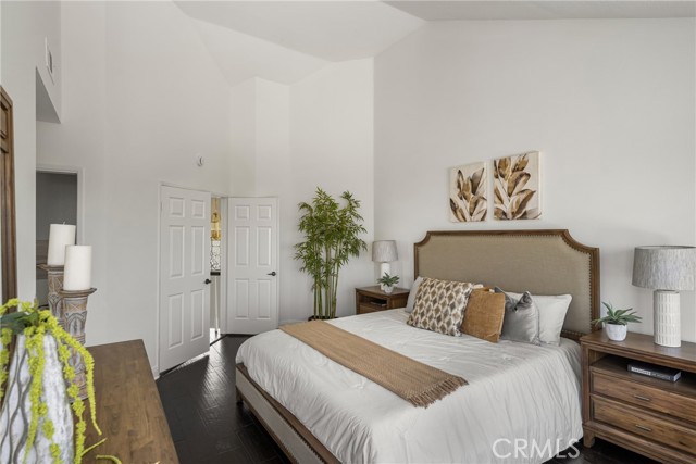 MLS #OC25172762 image #30