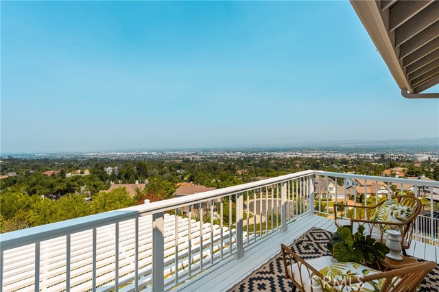 MLS #OC25172762 image #43